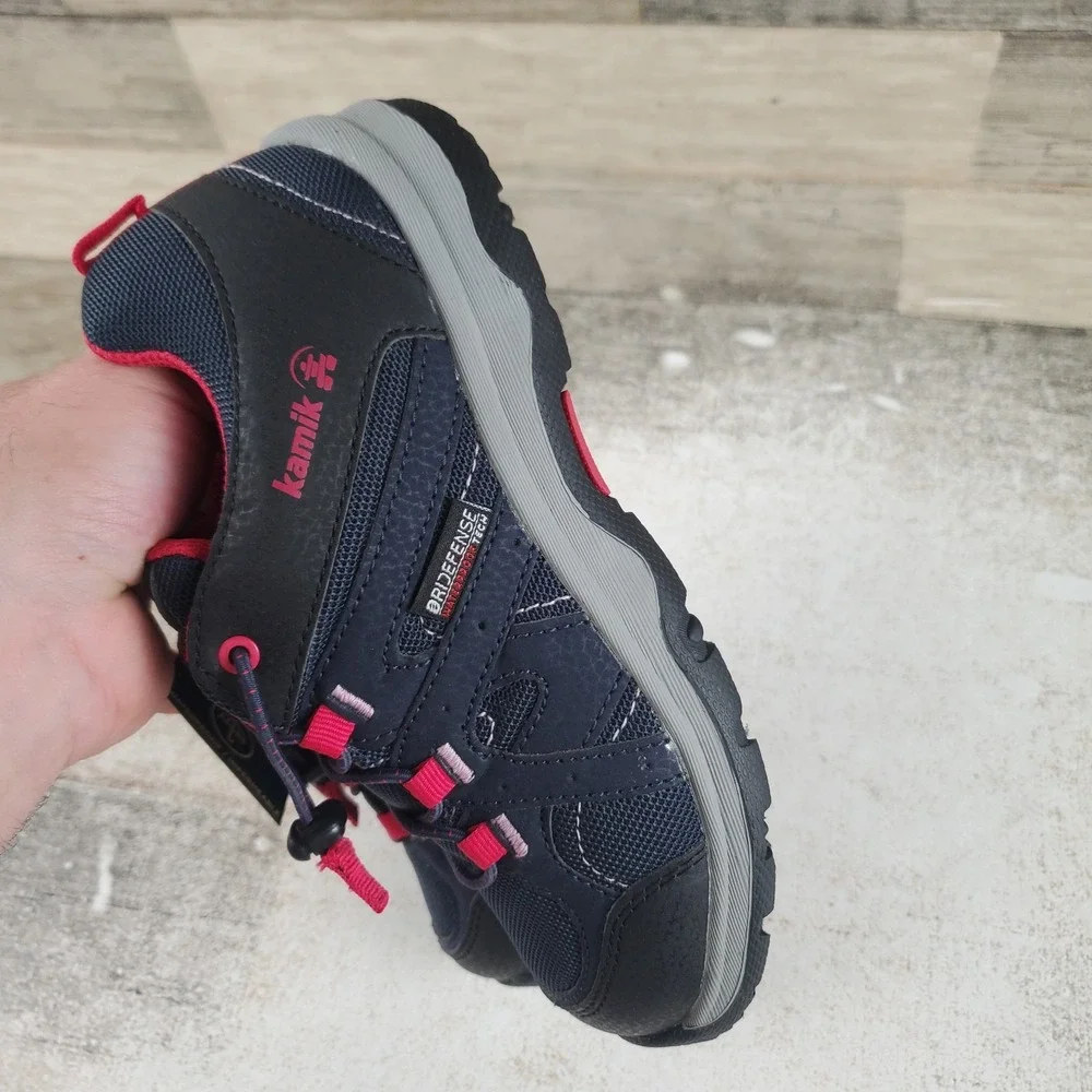 Kamik Trax Kids Shoes Sz 2 Navy Pink Mesh Waterproof Round Toe Lace Up Sneaker